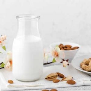 Il latte di mandorla: latte o non latte?